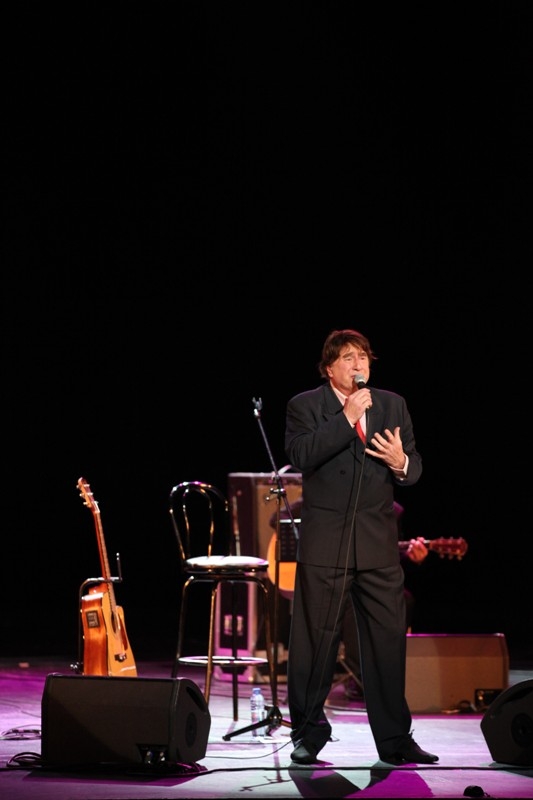Bernard Sauvat Au Casino Du Liban